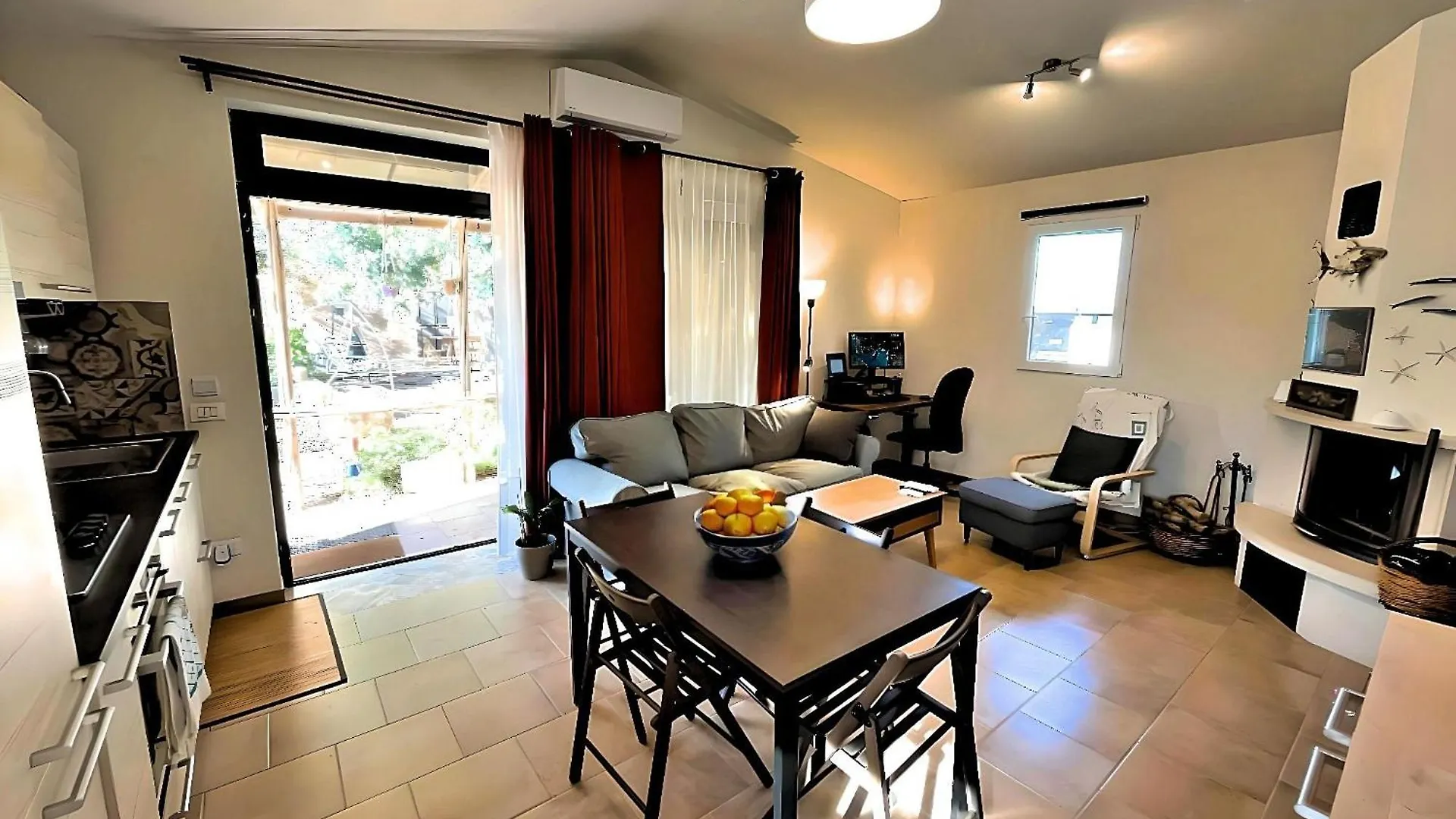 סנטה קרוצ'ה קמרינה La Casetta Con Piscina Condivisa In Campagna Vicino Al Mare - Canestanco 18 0*, סנטה קרוצ'ה קמרינה איטליה